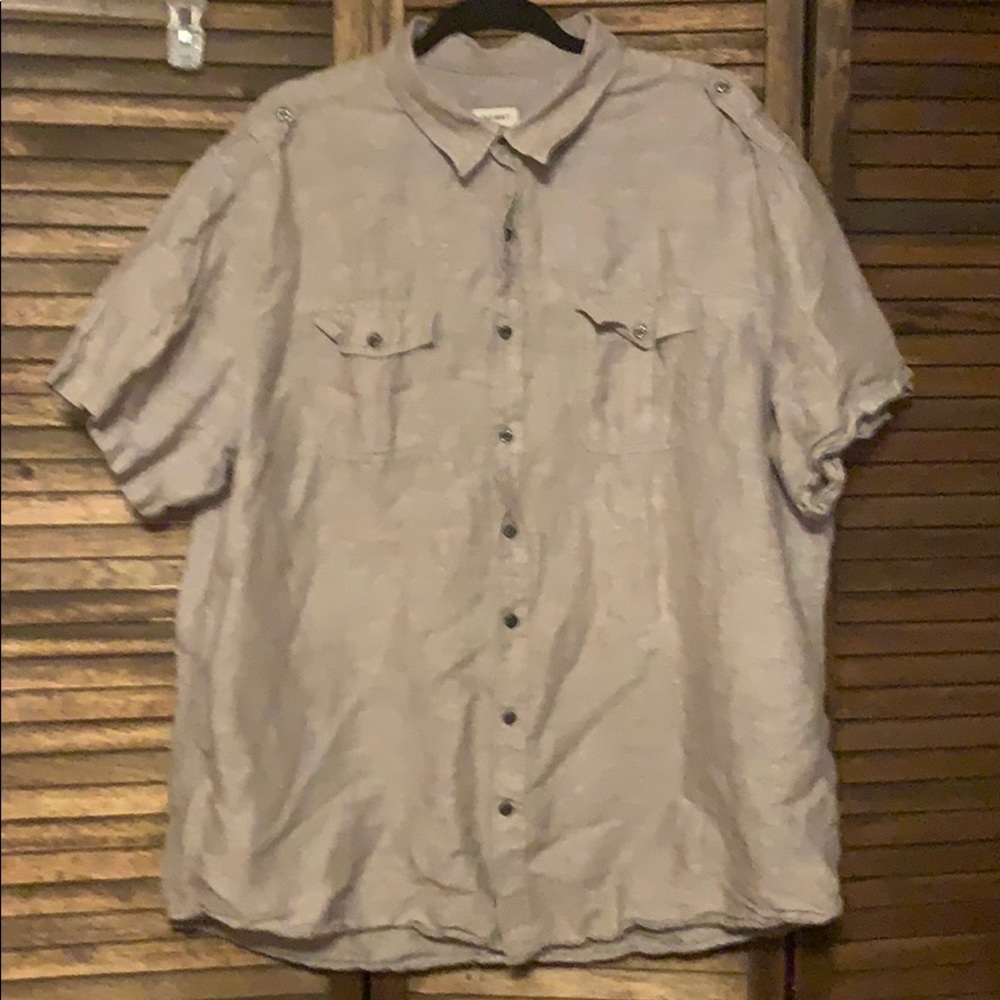 Men’s button up shirt.